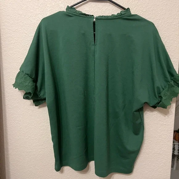 Ann Taylor Forest Green Ruffle Blouse medium - Picture 5 of 13